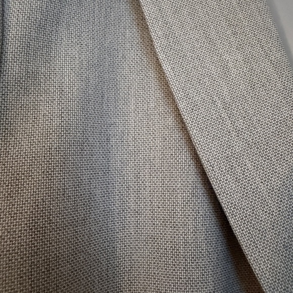 Banana Republic Light Gray Women's Blazer and Trousers - Picture 2 of 6